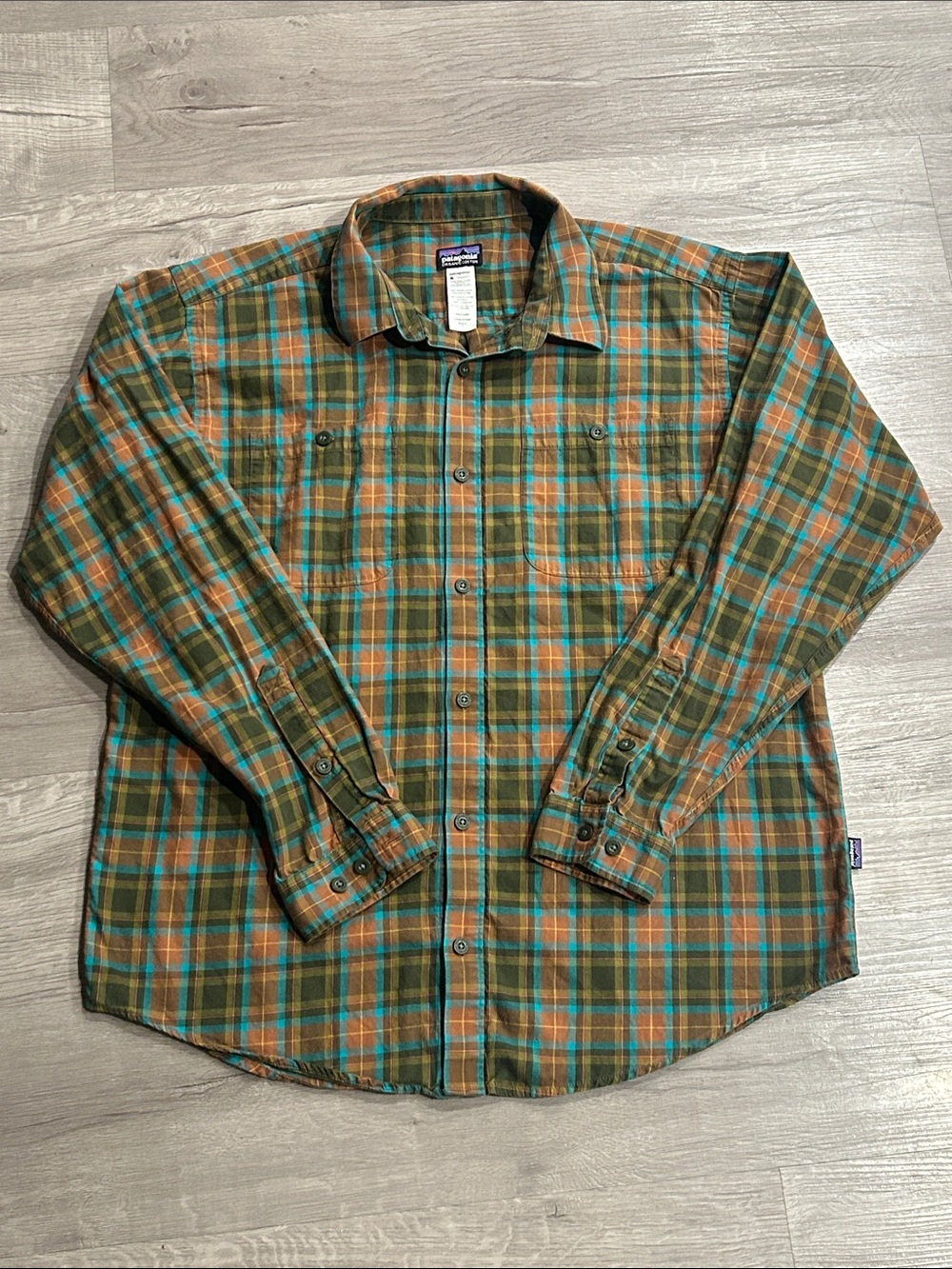 PATAGONIA | Long-Sleeved Pima Cotton Shirt
